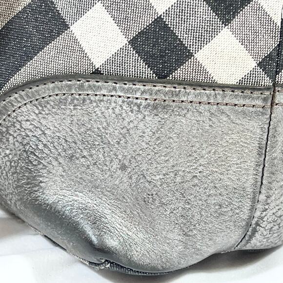 Burberry Super Nova Shimmer Check Tote Bag Canvas Leather Trim Open Top Pockets - Picture 12 of 16